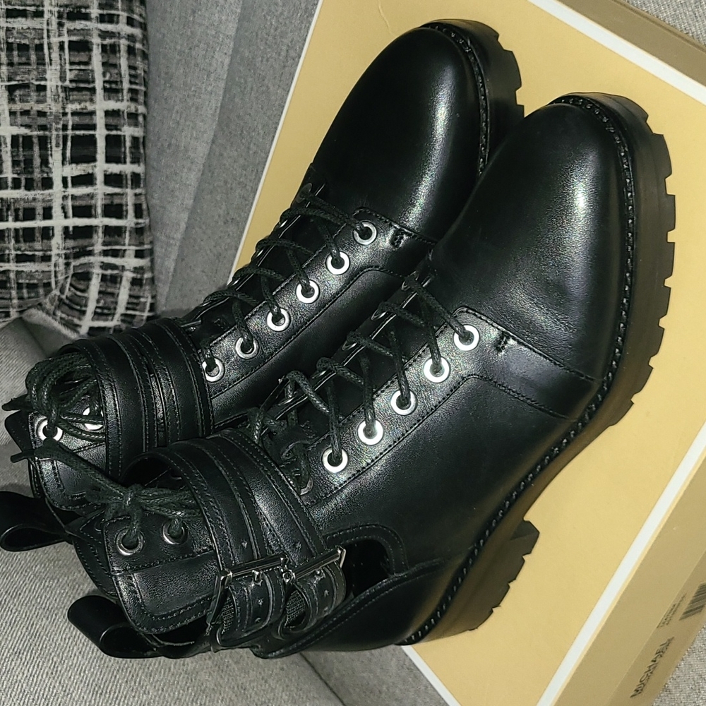 Michael Kors Black Benson Boot Sz 6.5